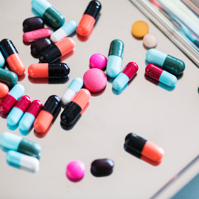 ���e�C��