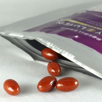 ���e�C��